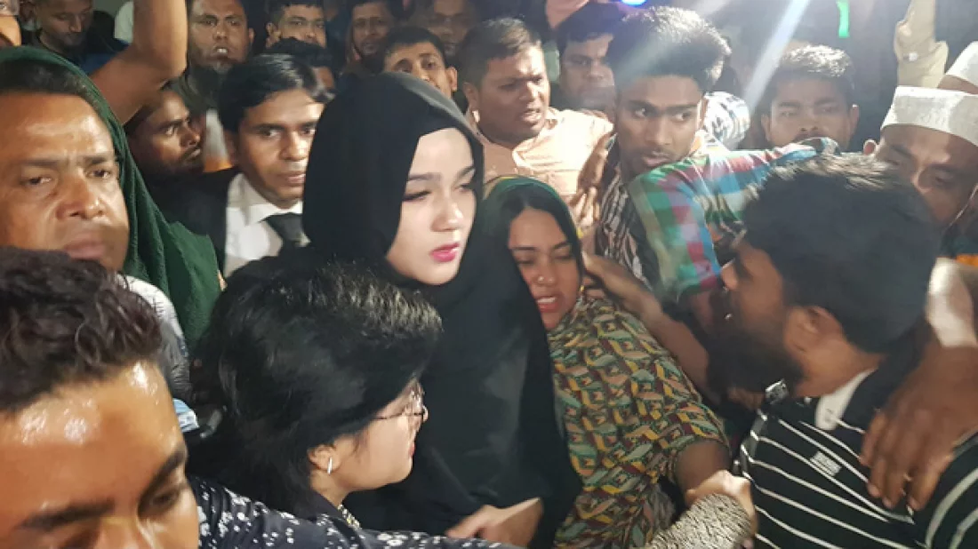 Actress Mahi walks out of jail on bail after 8 hours