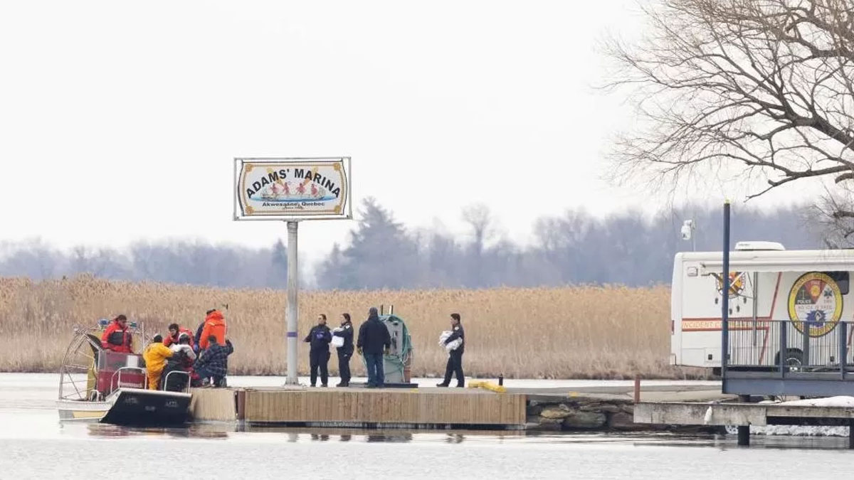 8 found dead crossing into US from Canada