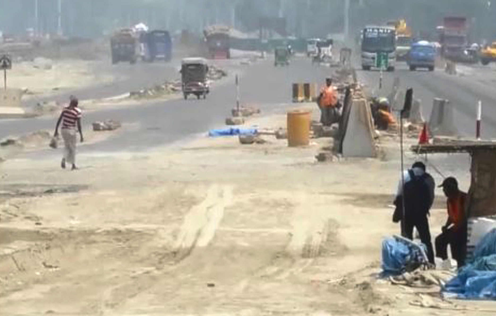 Heavy traffic expected on Sirajganj highway if renovation work not completed before Eid