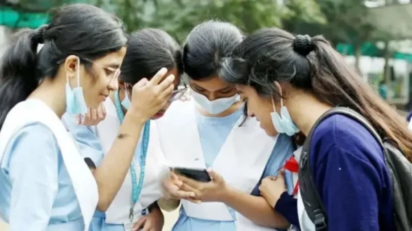 এইচএসসি ও সমমানের ফল প্রকাশ সকাল ১০টায়, যেভাবে জানা যাবে