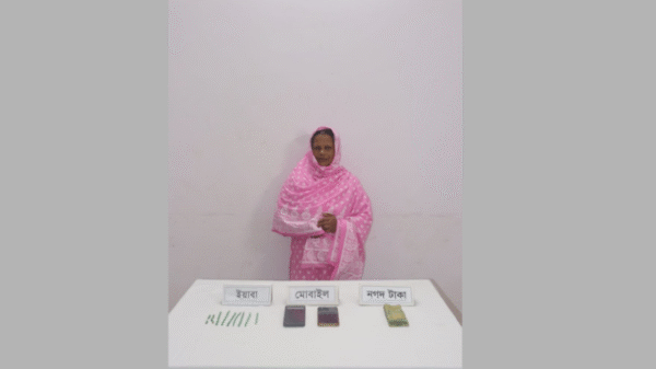 কুমিল্লায় সেনাবাহিনীর অভিযানে ১৫১ পিছ ইয়াবাসহ নারী মাদক ব্যাবসায়ী আটক