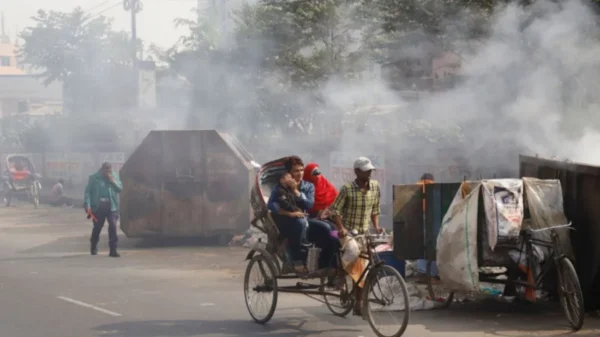 Khulna’s Air Pollution Higher Than Dhaka Today