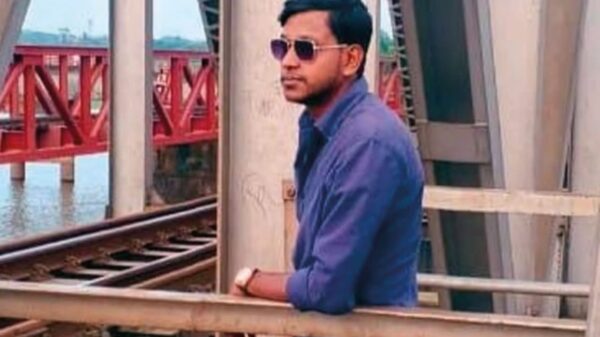 কুমিল্লা চান্দিনায় বাসের ধাক্কায় ড্রামট্রাক চালক নিহত