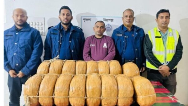 কুমিল্লা বুড়িচং থানা পুলিশের অভিযানে ৪০ কেজি গাঁজাসহ আটক-১