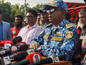 ভারতে আটক হওয়া ৩২ বাংলাদেশী জেলেকে ফিরিয়ে আনল কোস্টগার্ড