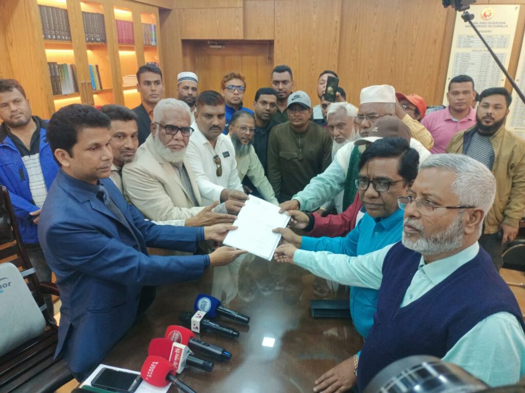 কুমিল্লা-৬ আসনে বিএনপির চেয়ারপারসনের উপদেষ্টা হাজী ইয়াছিনের পক্ষে মনোনয়নপত্র ক্রয়