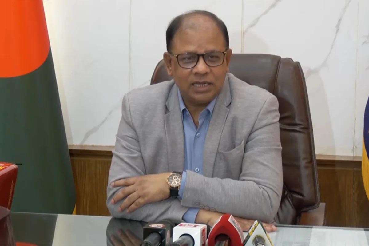 Hasina’s announcement of returning from Delhi a stunt : Chief Prosecutor